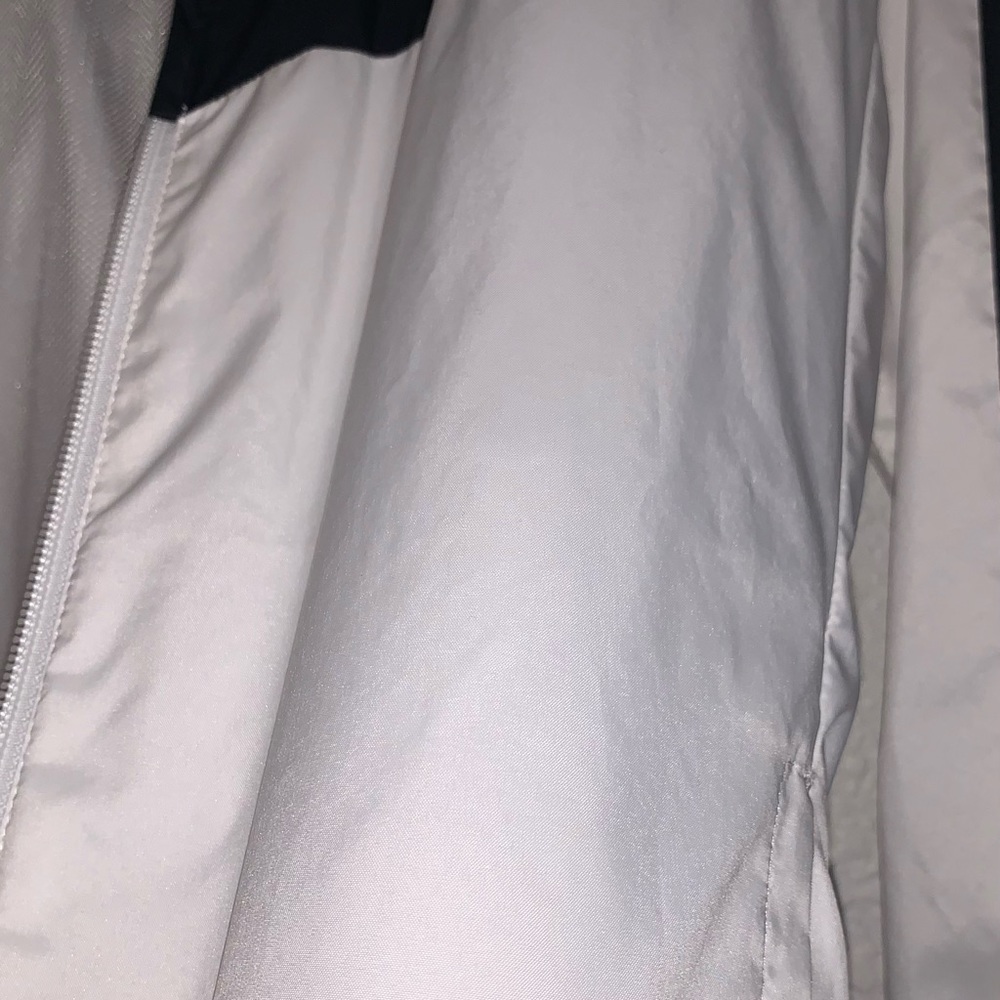 adidas woman’s windbreaker